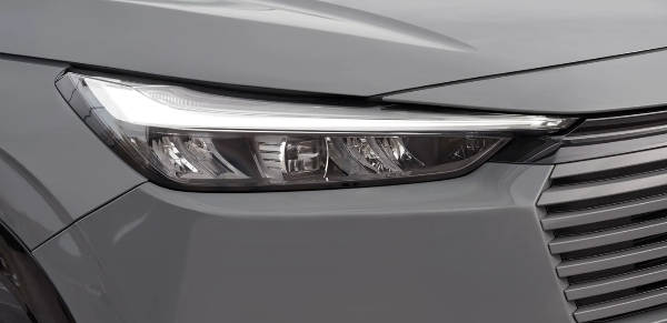 honda 2025 hr-v headlight view