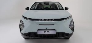 omoda e5 from the front view